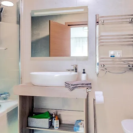 Luxury Escape In Puerto Banus Apartment Marbella