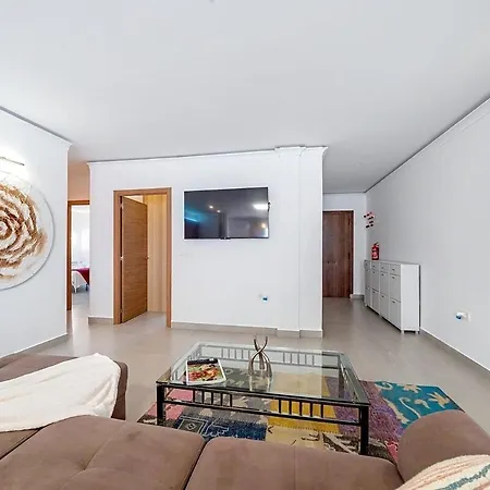 Luxury Escape In Puerto Banus